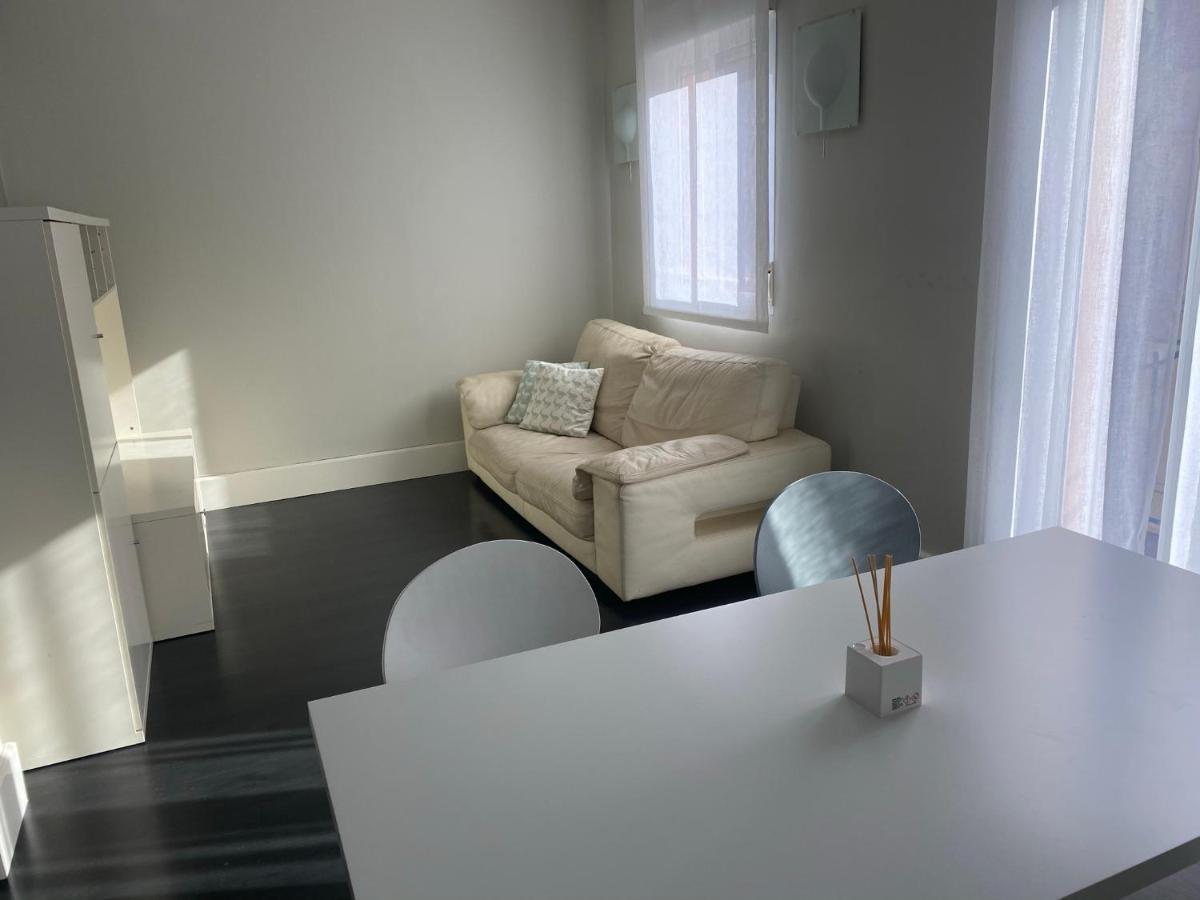 Apartamentos Logrono Centro, Tic Tac, Wifi 外观 照片