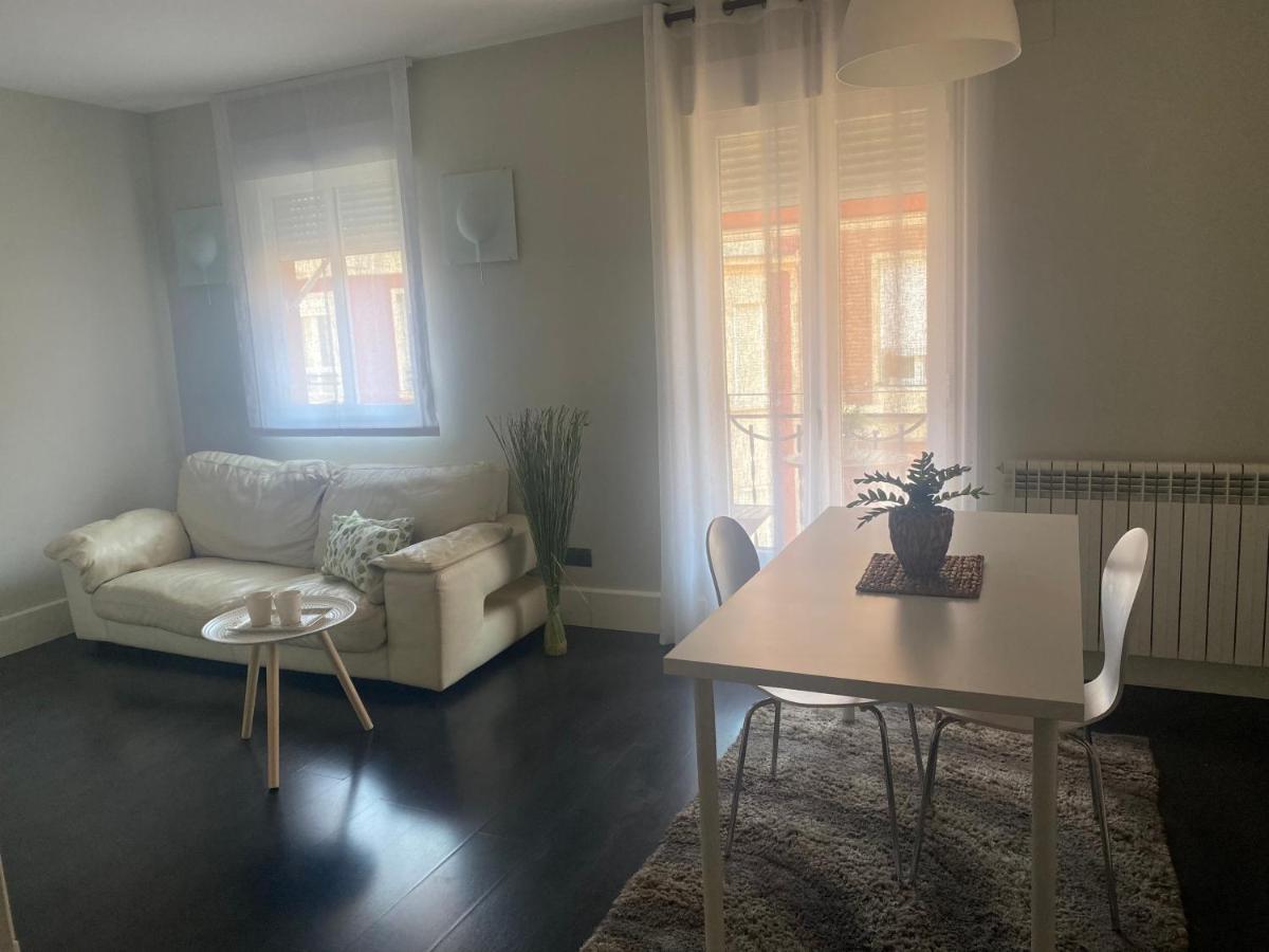 Apartamentos Logrono Centro, Tic Tac, Wifi 外观 照片