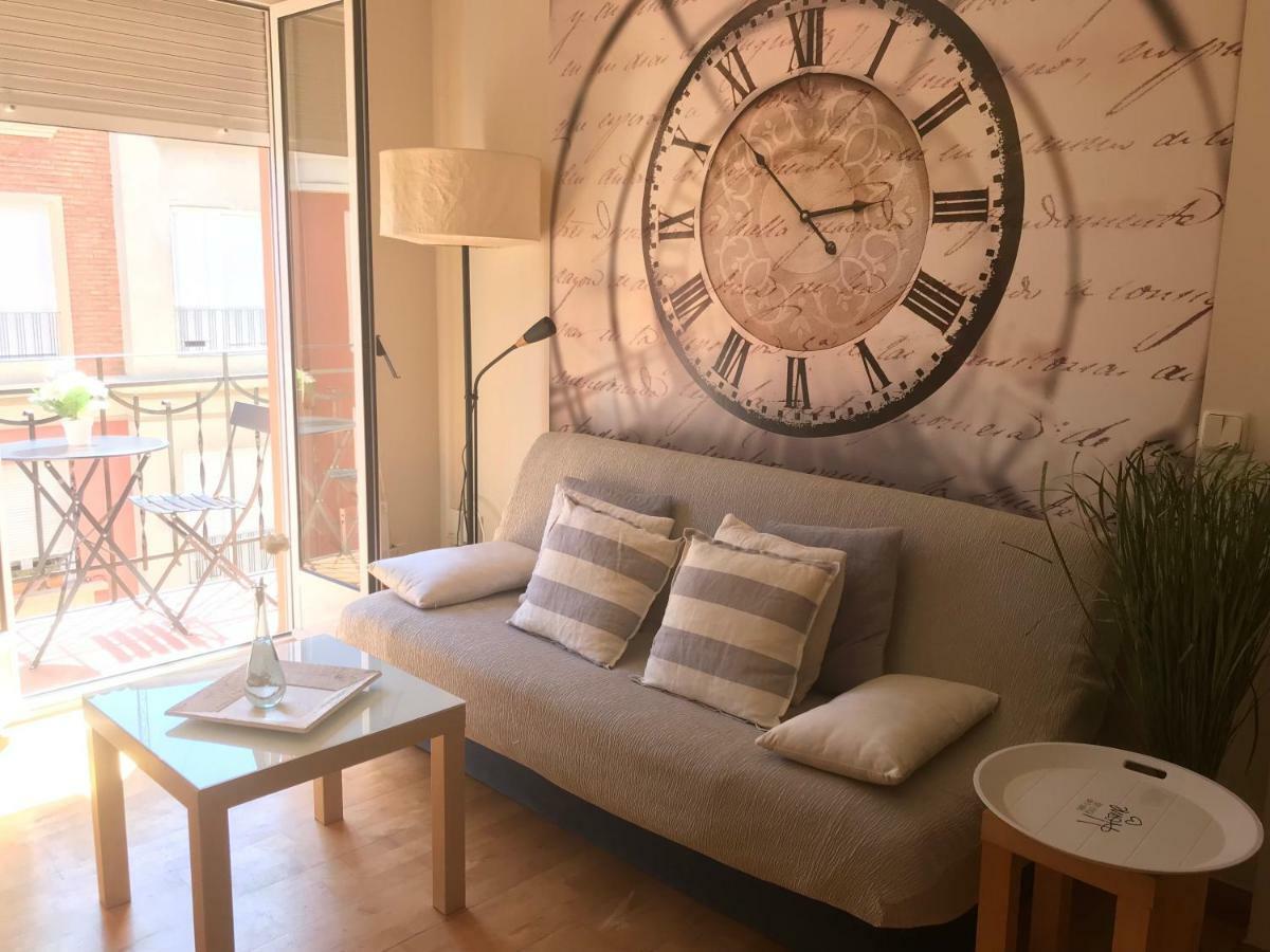 Apartamentos Logrono Centro, Tic Tac, Wifi 外观 照片