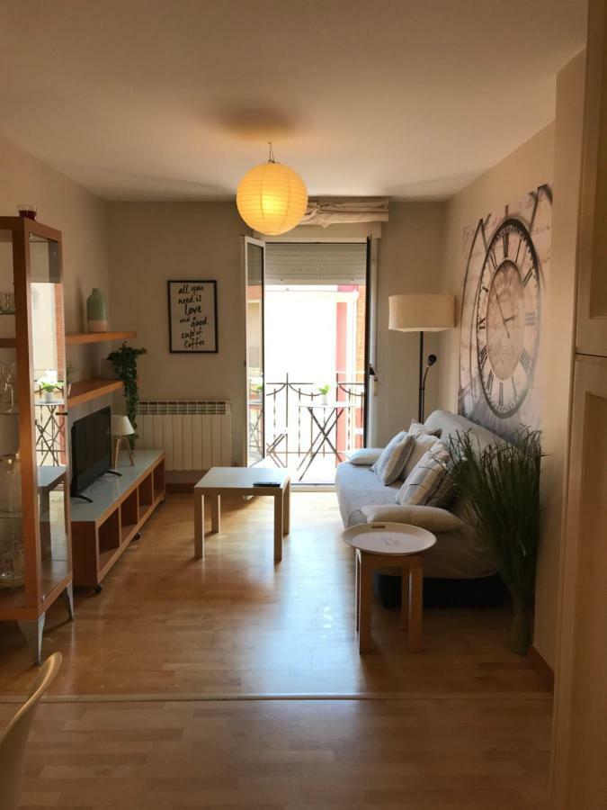Apartamentos Logrono Centro, Tic Tac, Wifi 外观 照片